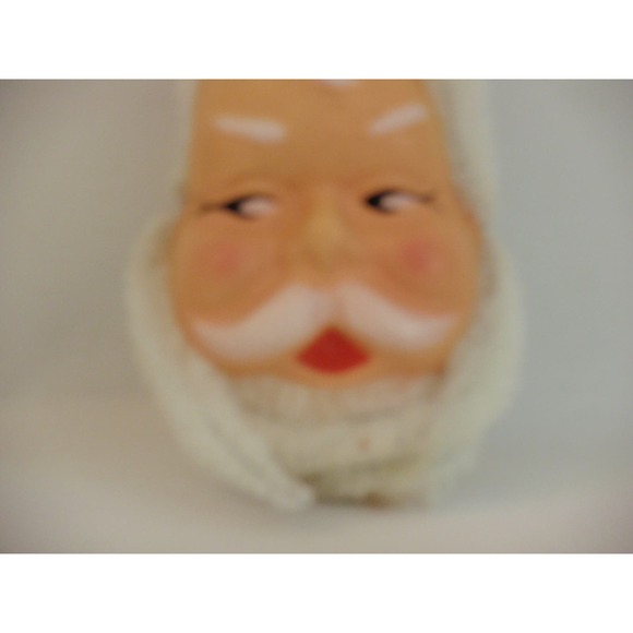 Vintage Handmade Santa Claus Head Magnet Adorable St Nick Christmas Decoration - Picture 3 of 6